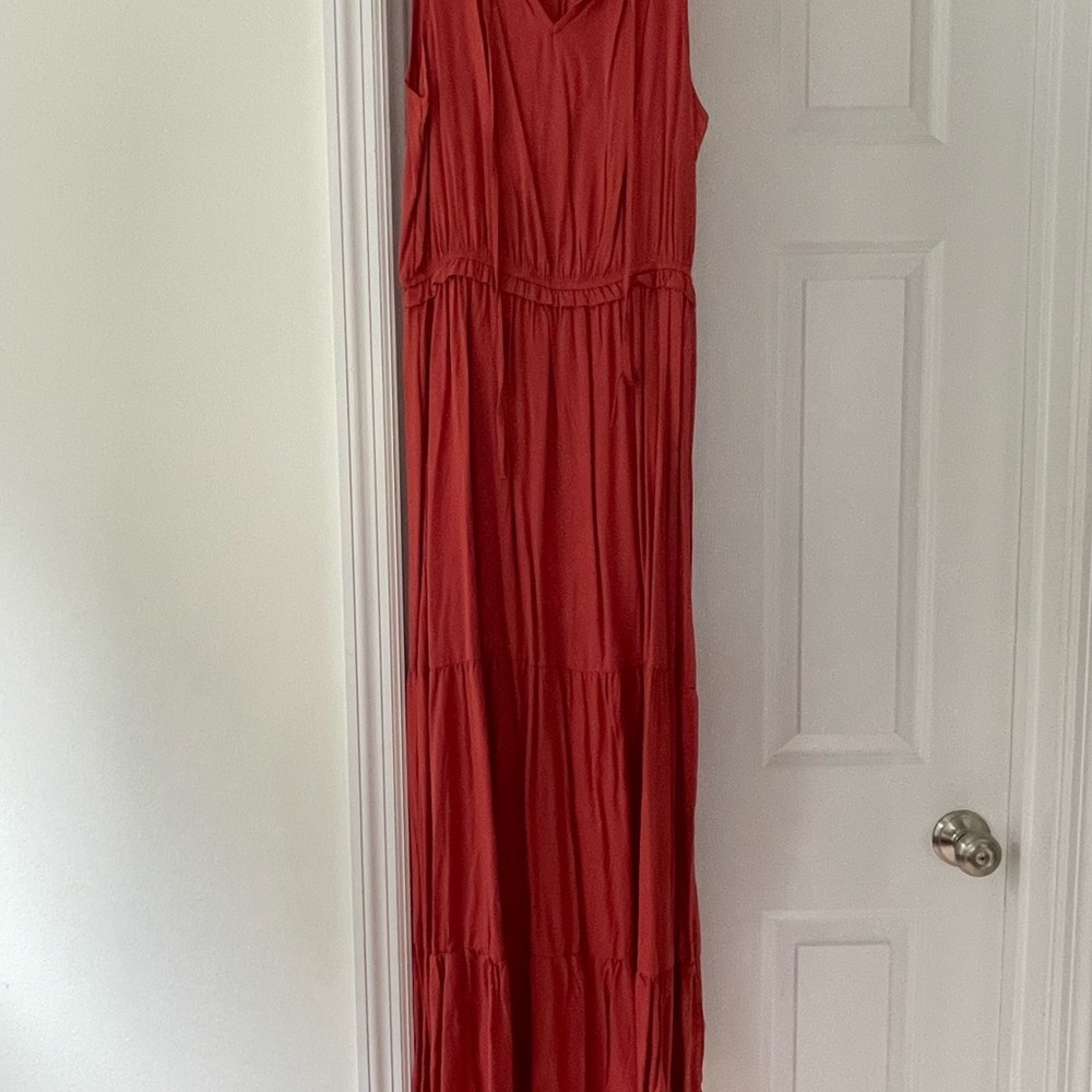 Elegant Red Maxi Dress